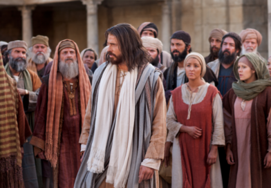 Por que termos como “santinho” ganharam conotação negativa?