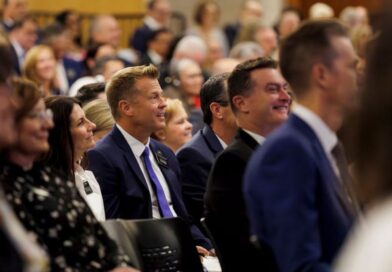 Presidente Oaks: 3 características da Igreja de Jesus Cristo